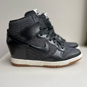 Nike Dunk Sky Hi